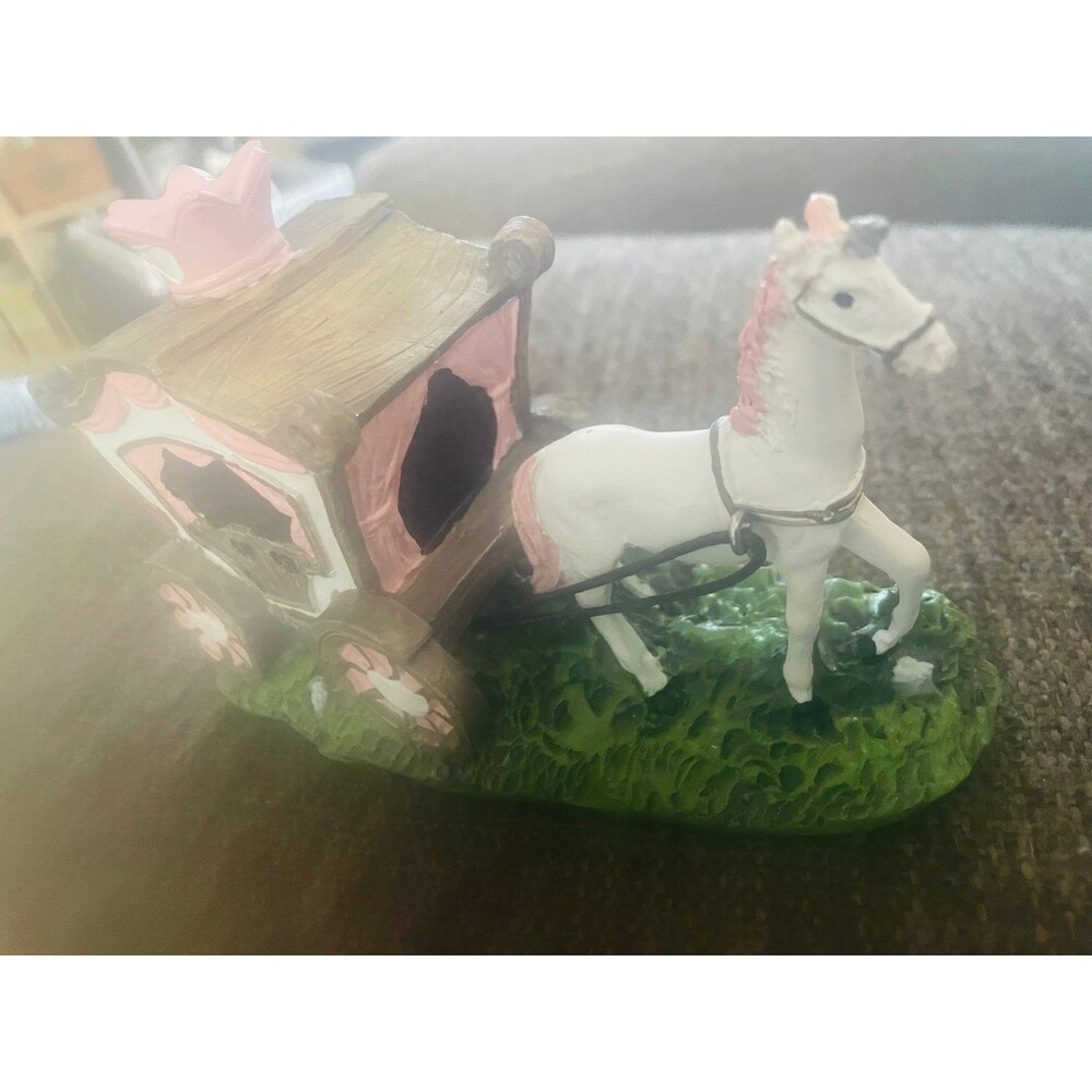 Horse and carriage